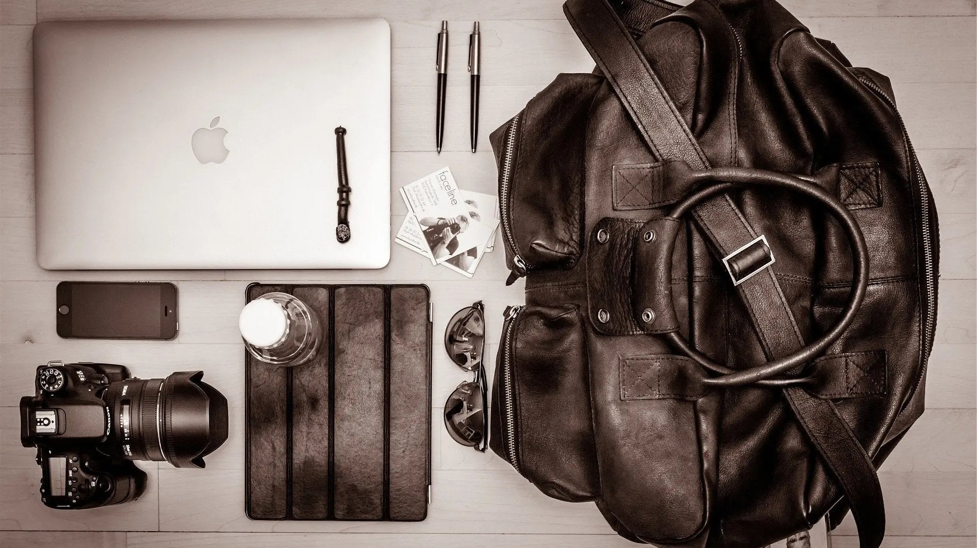 5 Best iPad Cases for College Students (2021 Guide) DODOcase, Inc.