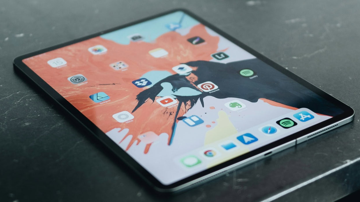 How to Clean Your iPad Screen: The Right Way to Do It