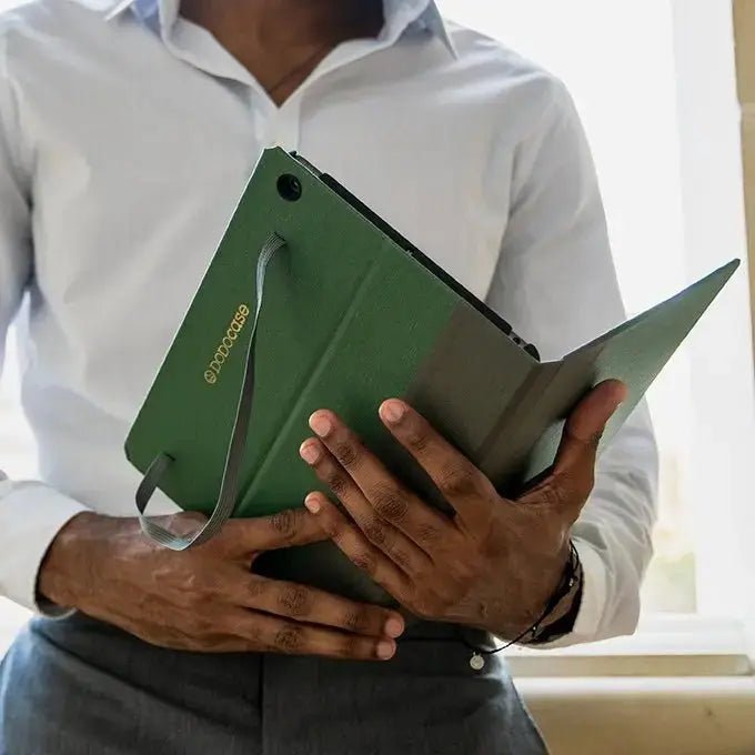 Traditional Two Tone iPad Case DODOcase, Inc.