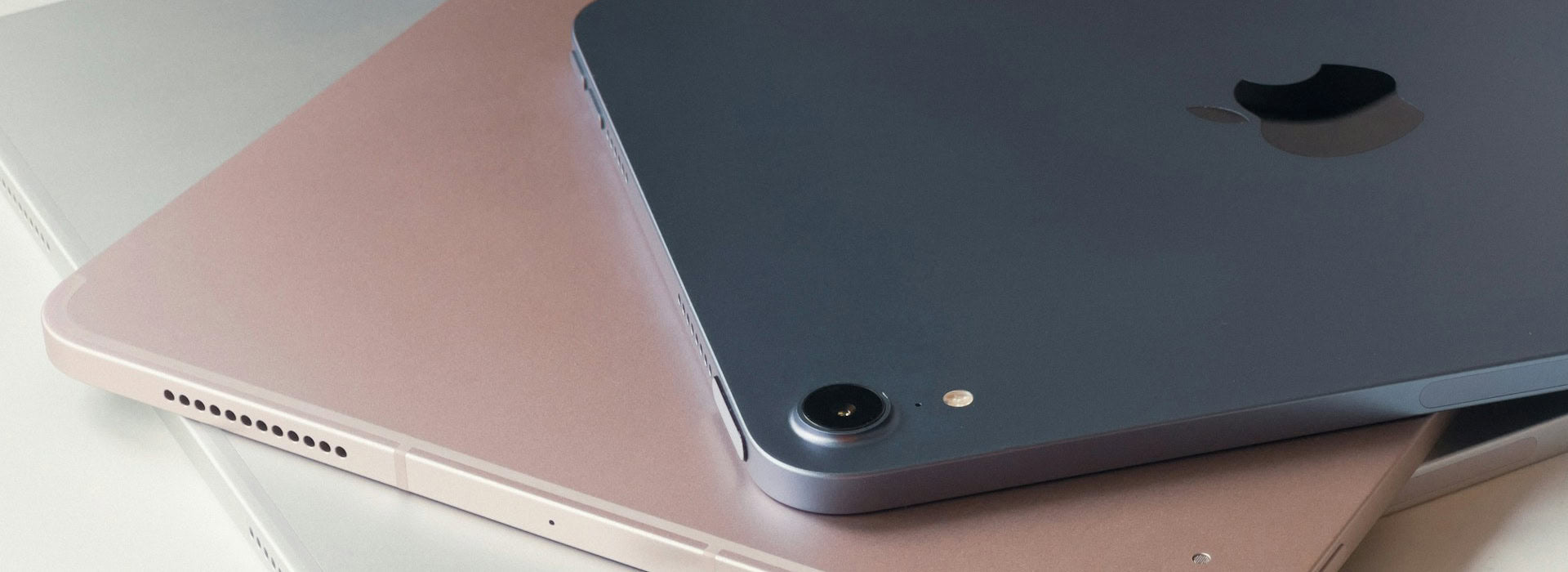 iPad vs. iPad Air: Which Tablet Should You Buy?