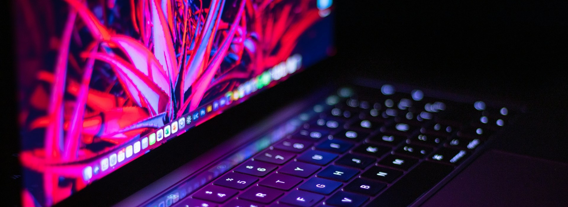 What Is a Retina Display? How Pixel Density Works