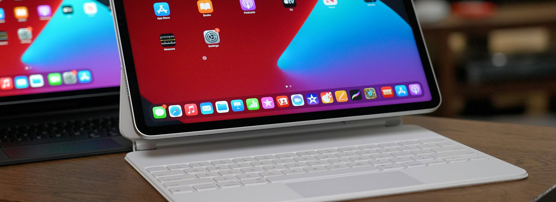 iPad Keyboard Cases vs. Magic Keyboard: Which Wins on Value?