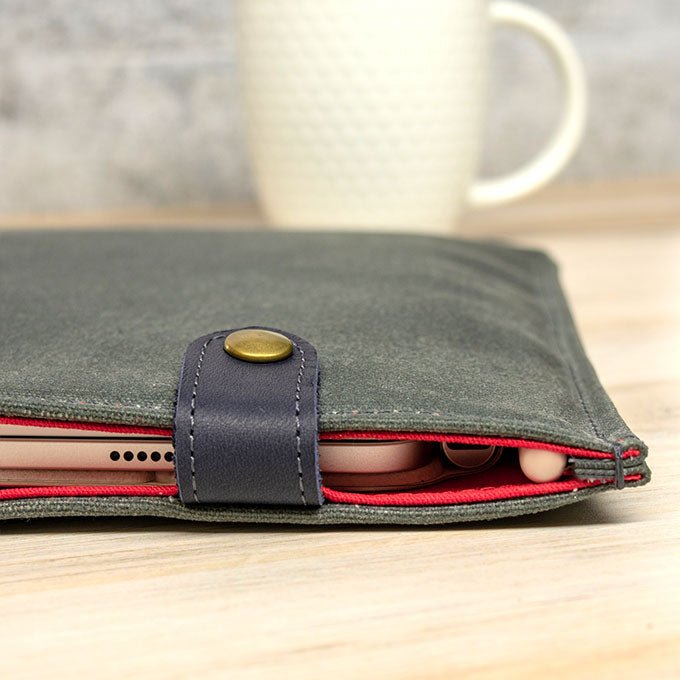 Apple's Magic Keyboard Durable Sleeve iPad Case - DODOcase